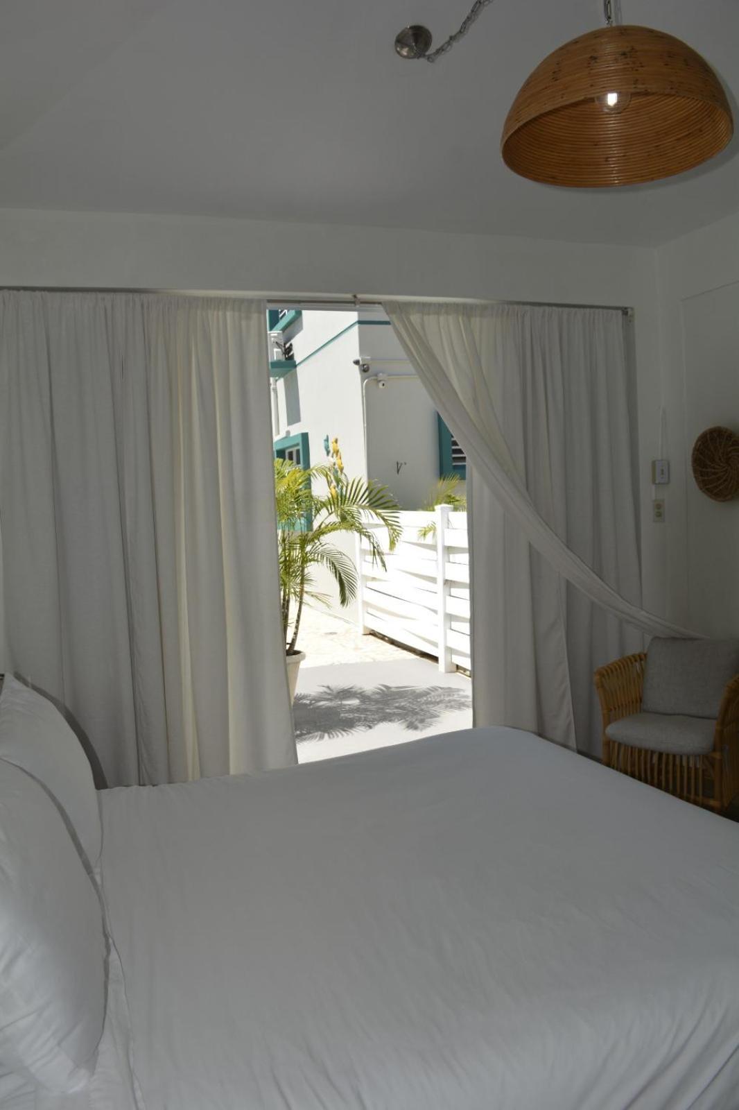 Turtle Bay Inn Lajas Exterior foto